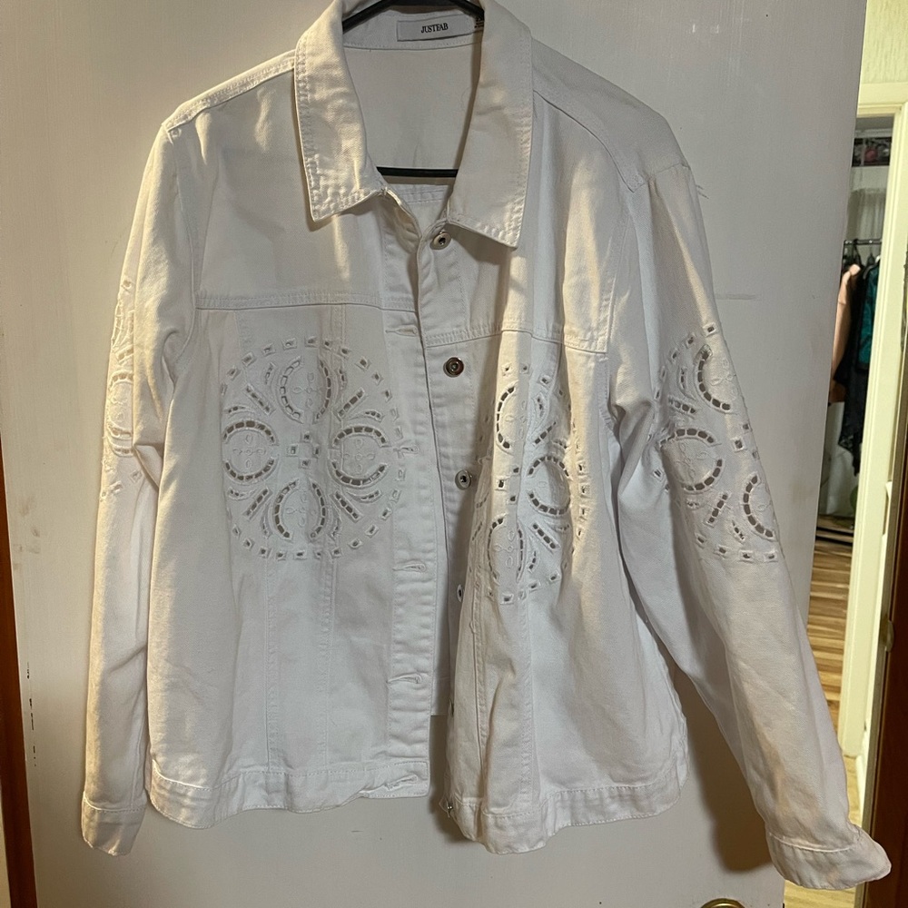 JustFab White Jean Jacket with Embroidery